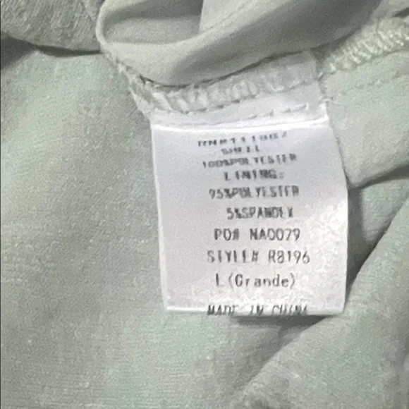 Rokoko Women's Sage Green Ruffle Blouse Large NWT - Picture 4 of 5